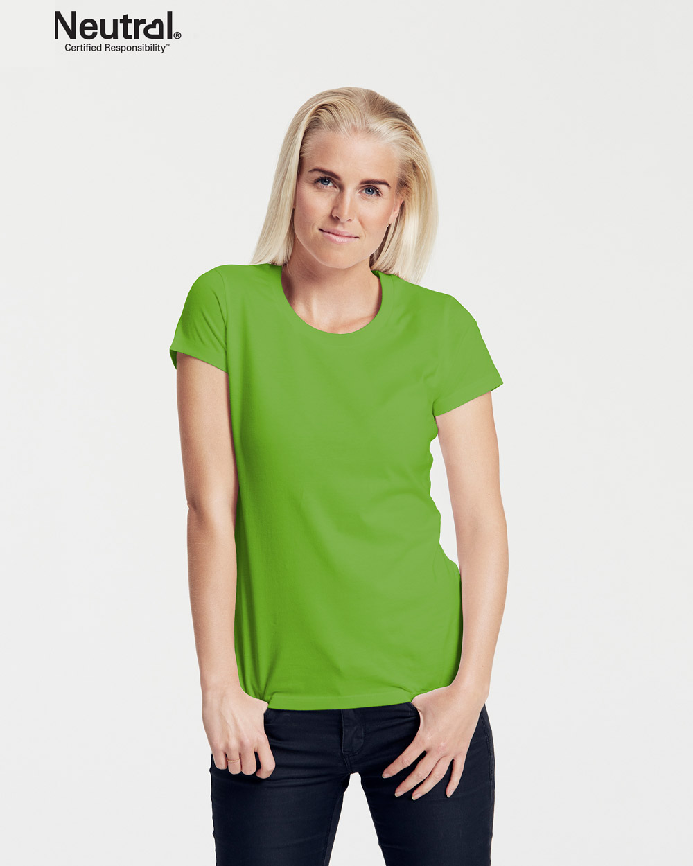 Limegrønn slightly fitted t skjorte 100 % økologisk bomull Militærgrønn slightly fitted t skjorte 100 % økologisk