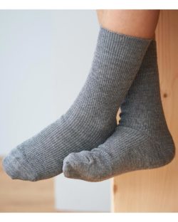 Grå sokker i økologisk ull, økologisk bomull og elastan » Etiske & økologiske klær » Grønt Skift