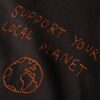 Mørkegrå t-skjorte med "Support your local planet" - 100 % økologisk bomull » Etiske & økologiske klær » Grønt Skift