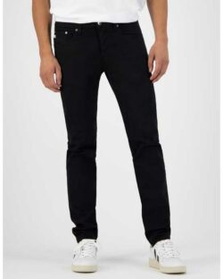 MUD jeans - Regular Dunn - Dip Dry svart jeans i resirkulert og økologisk bomull » Etiske & økologiske klær » Grønt Skift