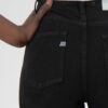 Mud Jeans - Relax Rose - Dip Black jeans i resirkulert og økologisk bomull » Etiske & økologiske klær » Grønt Skift