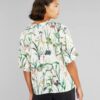 Hvit bluse med blomster mønster - 100 % tencel » Etiske & økologiske klær » Grønt Skift