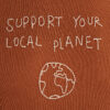 Kamelbrun t-skjorte med "Support your local planet" - 100 % økologisk bomull » Etiske & økologiske klær » Grønt Skift