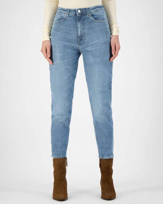 Woman-Sustainable-Denim-Mams-Stretch-Tapered-Old-Stone-Halffront