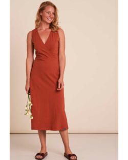 Nydelig enkel kjole i fargen terracotta » Etiske og økologiske klær » Grønt Skift