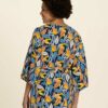 Ecovero Kimono med bladmønster » Etiske og økologiske klær » Grønt Skift