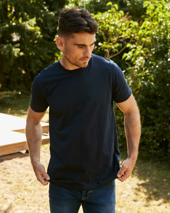O61001-Mens-Fit-T-shirt_Navy_Detail